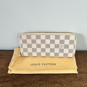 ❌ SOLD 🌸 Louis Vuitton Clemence Damier Azur Wallet